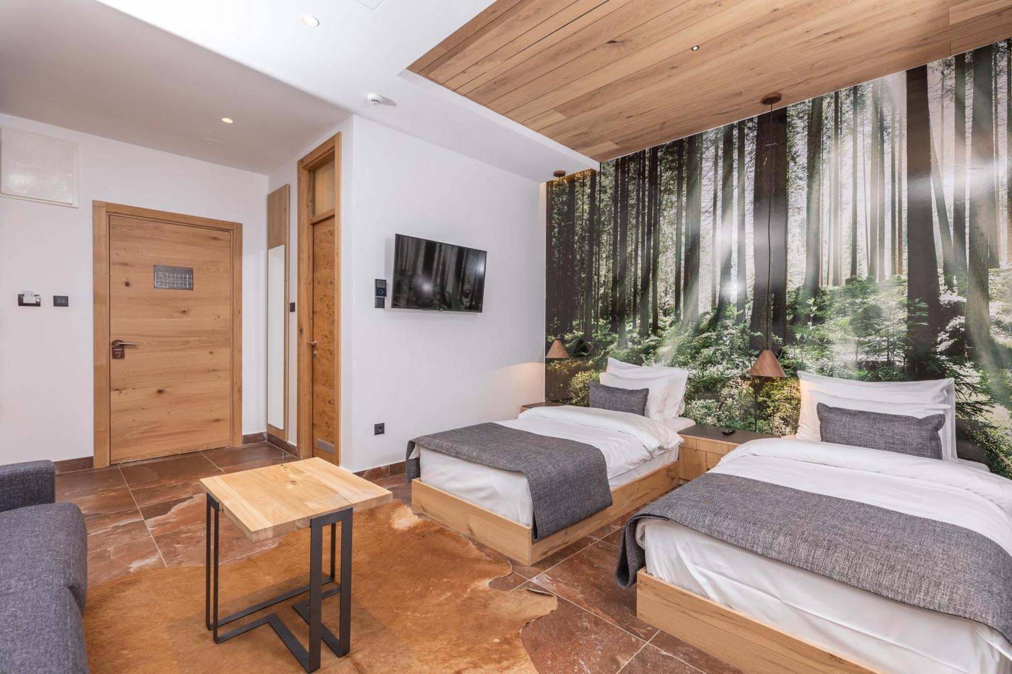 Hotel Ramonda Boljevac ภายนอก รูปภาพ